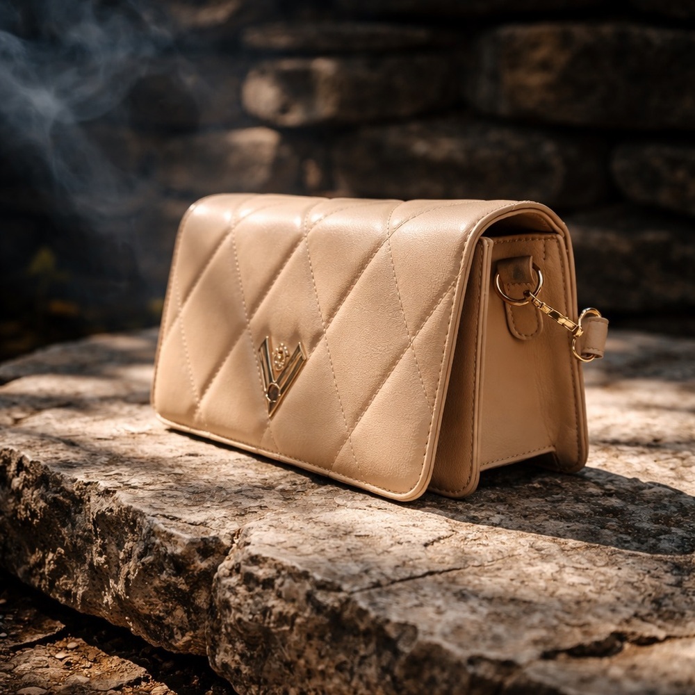 Chic Tan Quilted Handbag